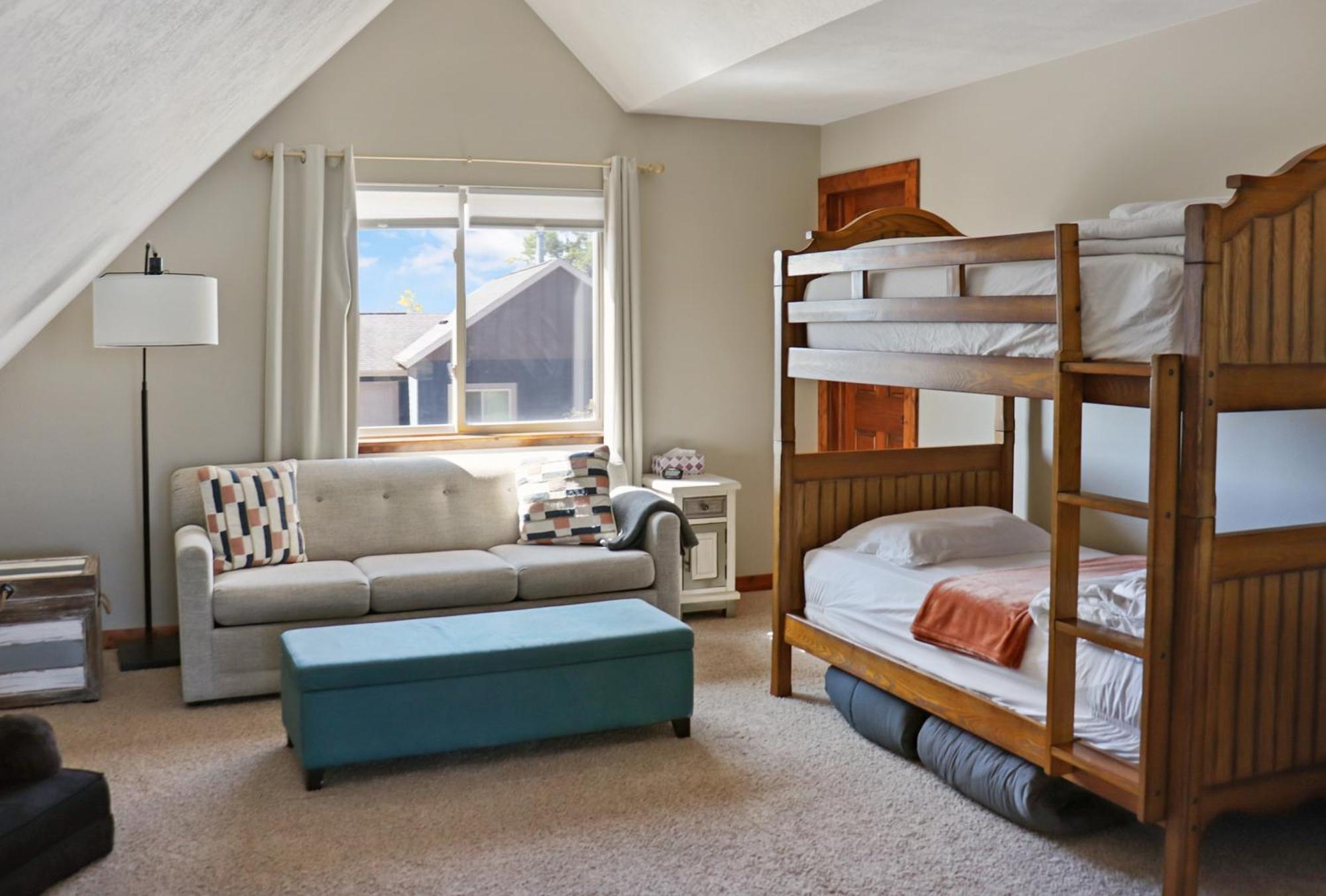 Boho Bungalow On The Pond W/ Hot Tub Arnolds Park Luaran gambar